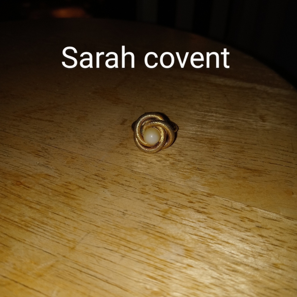 Sarah Covent ring
